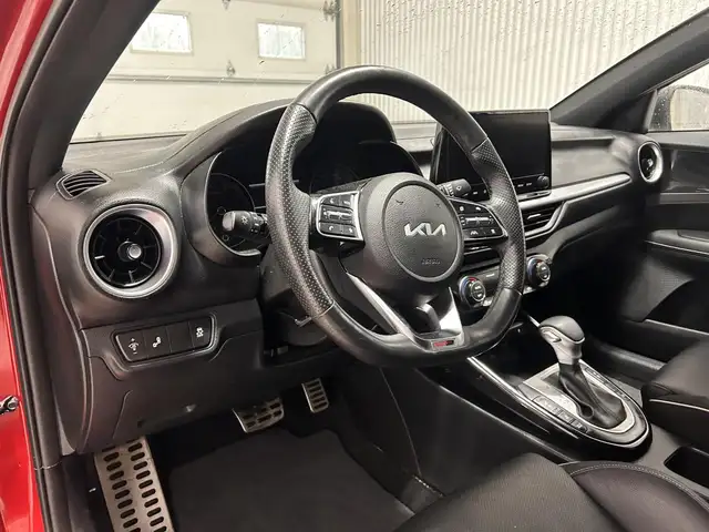 KIA Forte GT-Line IVT 2023 à vendre - Photo 14