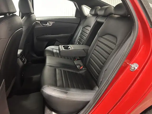 KIA Forte GT-Line IVT 2023 à vendre - Photo 17