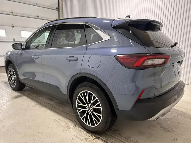 Ford Escape VHR VHR TA 2025 à vendre - Photo 8