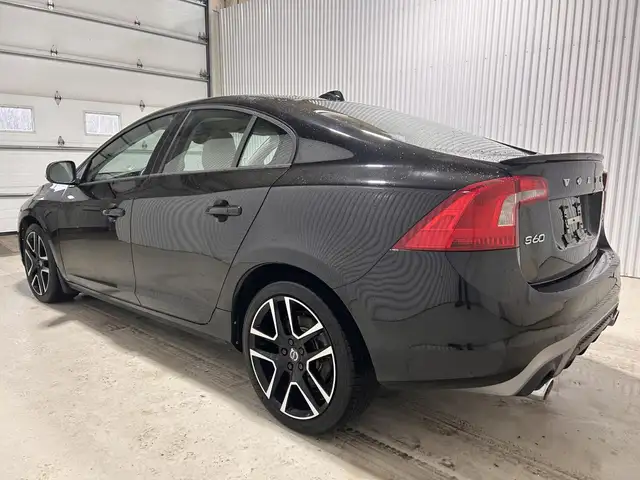 Volvo S60 T5 Dynamic TI 2018 à vendre - Photo 11