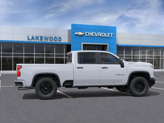 2026 Chevrolet Silverado 2500HD ZR2 - Photo 5