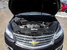 2017 Chevrolet Traverse Premier AWD 3.6L 7-Passenger | Headrest - Photo 8