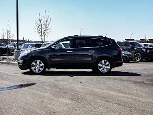 2017 Chevrolet Traverse Premier AWD 3.6L 7-Passenger | Headrest - Photo 9