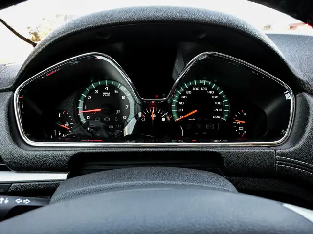 2017 Chevrolet Traverse Premier AWD 3.6L 7-Passenger | Headrest - Photo 24