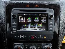 2017 Chevrolet Traverse Premier AWD 3.6L 7-Passenger | Headrest - Photo 26