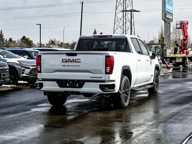 2024 GMC Sierra 1500 Elevation 5.3L Max Tow 6'6’ Box - Photo 13