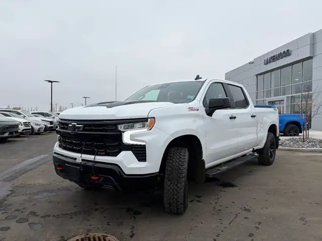 2024 Chevrolet Silverado 1500 LT Trail Boss 5.3L 6'6’ Box - Photo 3