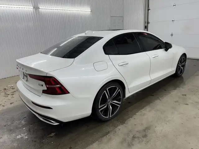 Volvo S60 B5 R-Design AWD 2022 à vendre - Photo 11