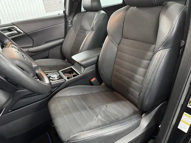 Mitsubishi Outlander PHEV LE S-AWC 2023 à vendre - Photo 15