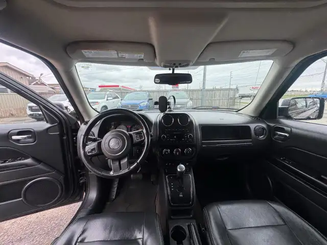 2015 Jeep Patriot High Altitude, LEATHER, SUNROOF, 4 CYL, CERTIF - Photo 11