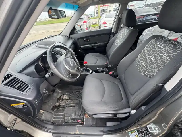 2011 Kia Soul 4U, MANUAL, HATCH, GREAT SHAPE, ALLOYS, CERTIFIED - Photo 10