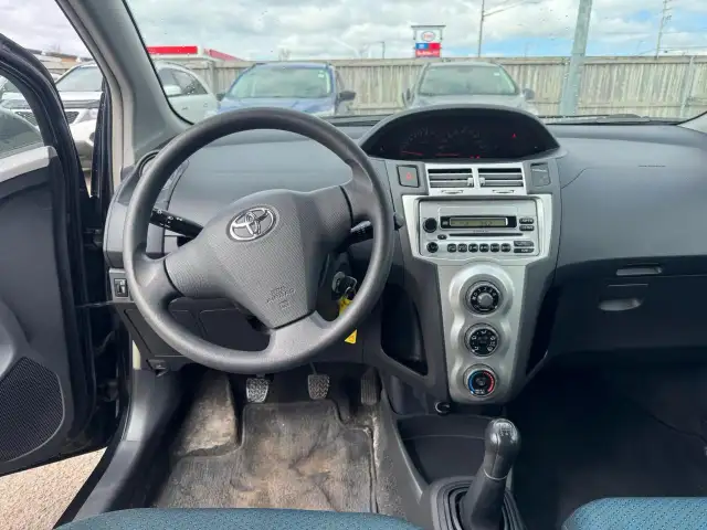 2007 Toyota Yaris LE, HATCH, MANUAL, GREAT ON FUEL, RELIABLE, CE - Photo 13