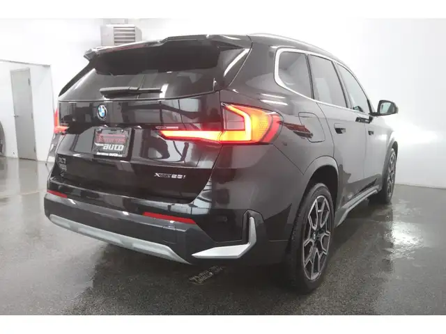 2023 BMW X1 28I / X LINE / TOIT / X DRIVE - Photo 10