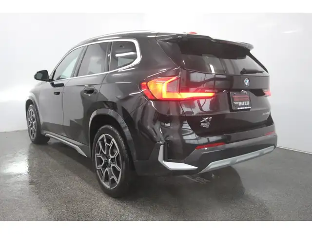 2023 BMW X1 28I / X LINE / TOIT / X DRIVE - Photo 12