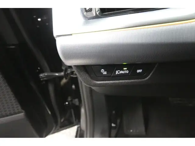 2023 BMW X1 28I / X LINE / TOIT / X DRIVE - Photo 16