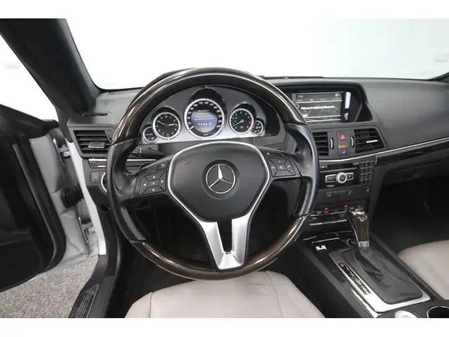 2012 Mercedes-Benz E350 CABRIOLET - Photo 28