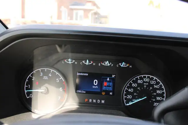 2024 Ford SUPER DUTY F-250 SRW XLT - Photo 8