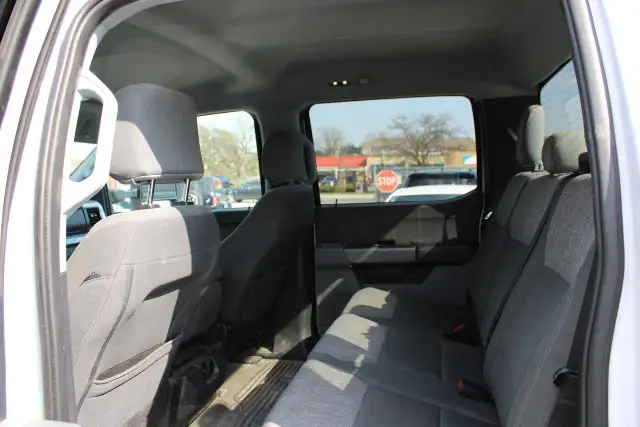 2024 Ford SUPER DUTY F-250 SRW XLT - Photo 12