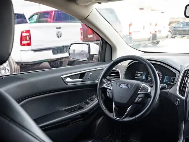 2022 Ford Edge SEL - Photo 23