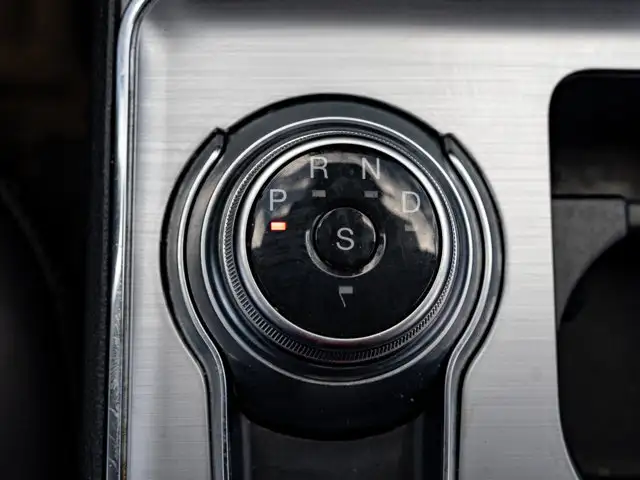 2022 Ford Edge SEL - Photo 31