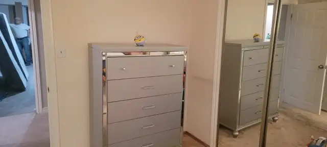 large room for rent - Photo 3