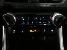 2024 Toyota RAV4 LE No Accident Radar Cruise Lane Assist Blind S - Photo 19