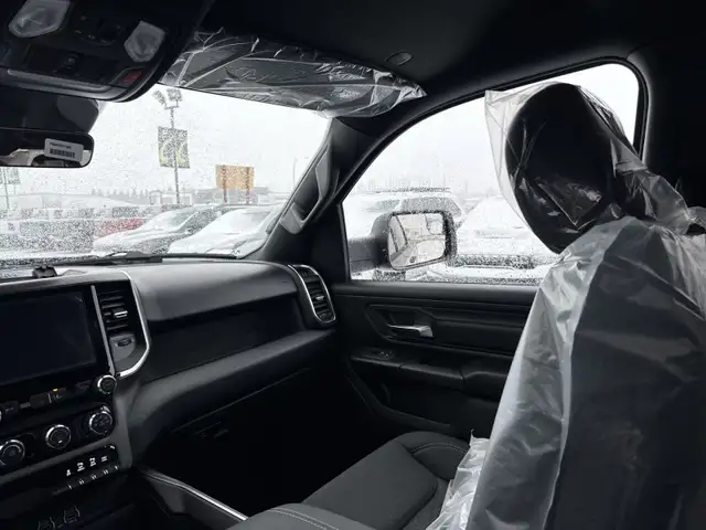 2026 Ram 1500 Express - Remote Start - Photo 11