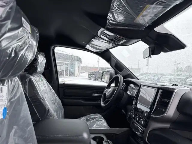 2026 Ram 1500 Express - Remote Start - Photo 15