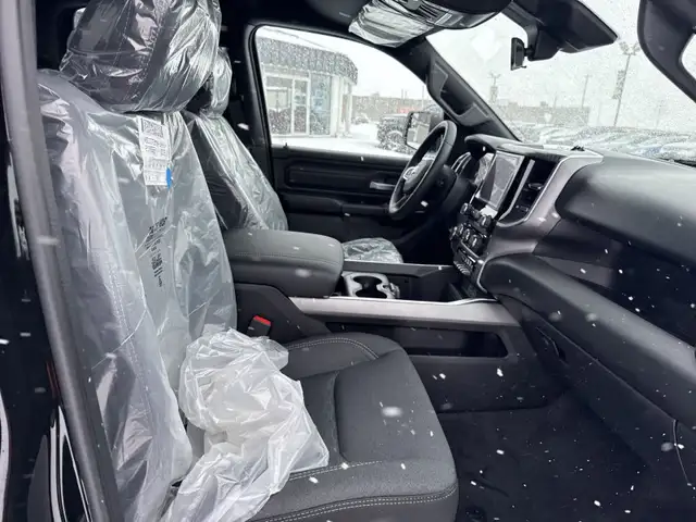2026 Ram 1500 Express - Remote Start - Photo 30