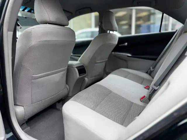 2012 TOYOTA CAMRY HYBRID - Photo 9