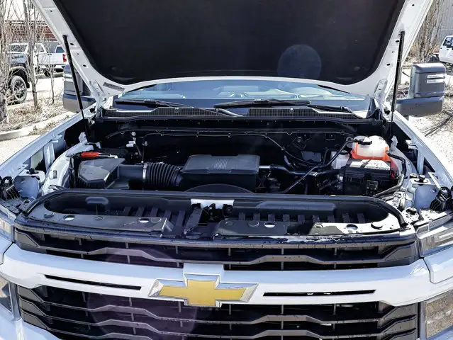 2026 Chevrolet Silverado 2500HD Custom - Photo 9