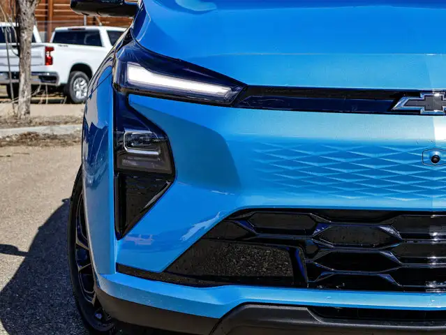 2027 Chevrolet Bolt RS - Photo 5
