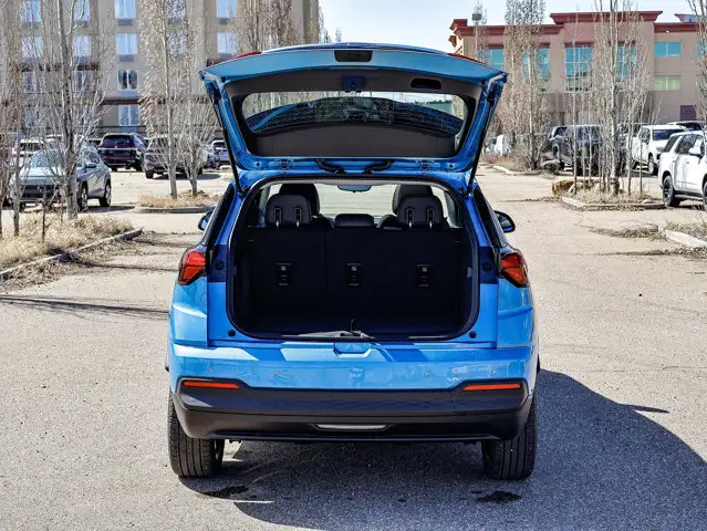 2027 Chevrolet Bolt RS - Photo 14
