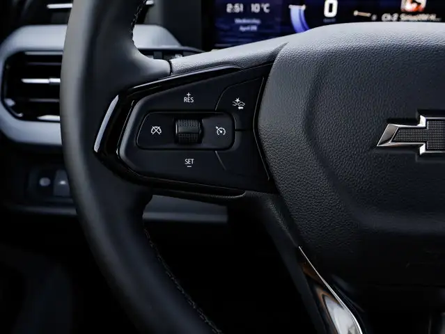 2027 Chevrolet Bolt RS - Photo 20