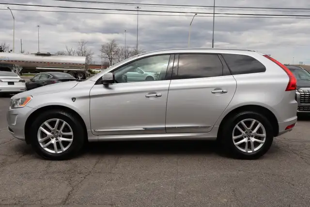 2017 Volvo XC60 - Photo 4
