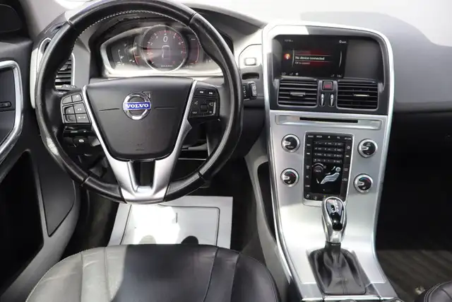 2017 Volvo XC60 - Photo 10
