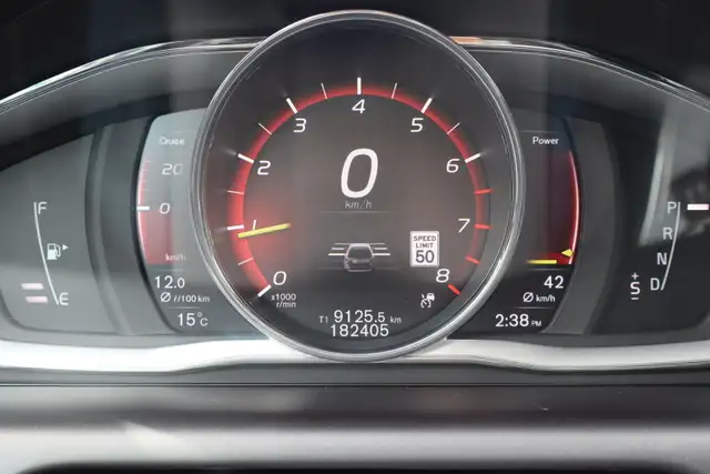 2017 Volvo XC60 - Photo 29