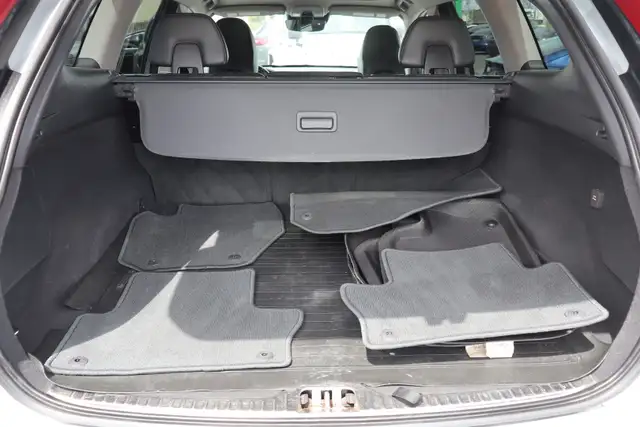 2017 Volvo XC60 - Photo 30