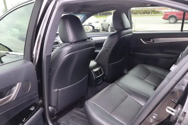 2013 Lexus GS - Photo 17