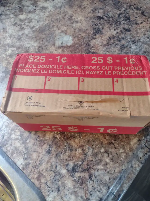 Unopened box non-magnetic Canadian pennies last year 2012 - Photo 3