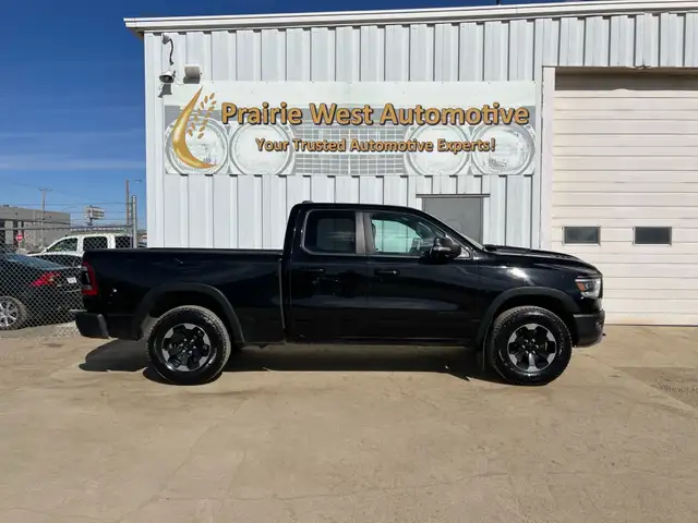 2019 Ram 1500 Rebel Extended Cab 3.6L V6 | Command Start | Sunro - Photo 4