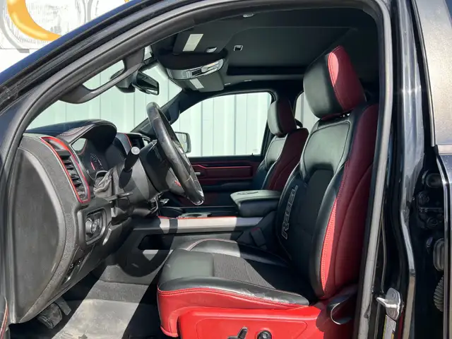 2019 Ram 1500 Rebel Extended Cab 3.6L V6 | Command Start | Sunro - Photo 14
