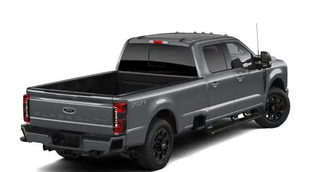 2026 Ford SuperDuty F-350® Lariat® - Photo 3