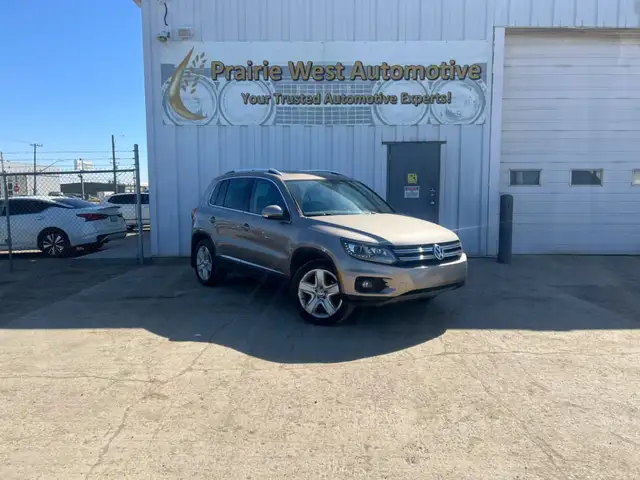 2016 Volkswagen Tiguan 2.0 TSI 4MOTION | Panoramic roof | Revers