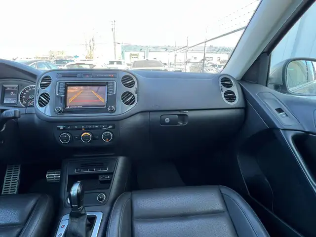 2016 Volkswagen Tiguan 2.0 TSI 4MOTION | Panoramic roof | Revers - Photo 17