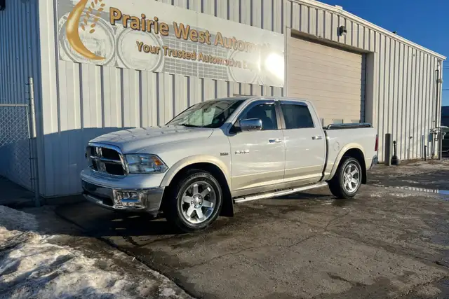 2010 Dodge Ram 1500 Laramie Crew Cab 5.7L V8 | Power Seat | Heat - Photo 9