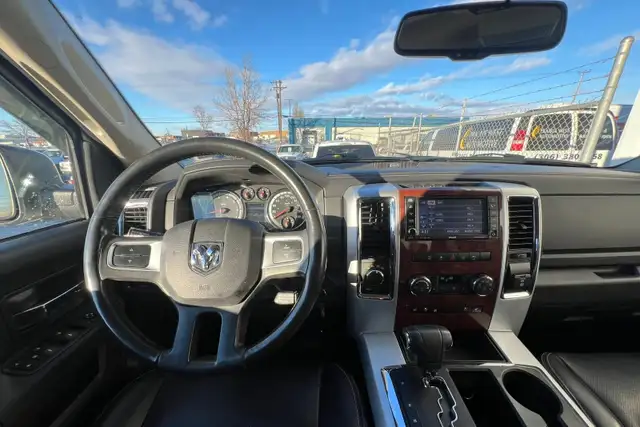 2010 Dodge Ram 1500 Laramie Crew Cab 5.7L V8 | Power Seat | Heat - Photo 17