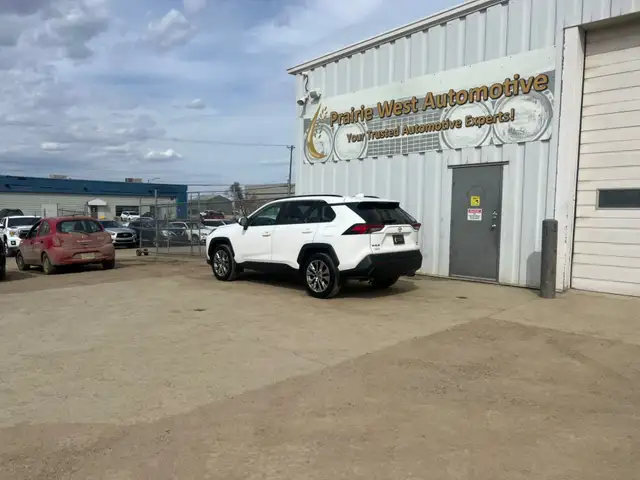 2019 Toyota RAV4 XLE AWD | Remote Start | Reverse Camera - Photo 7