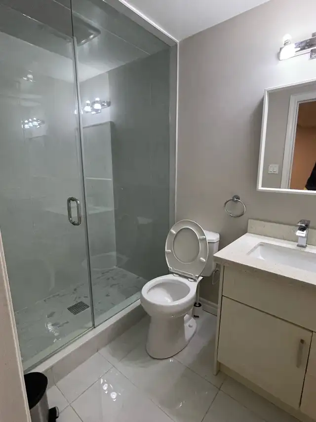 basement apartment for rent - Photo 8
