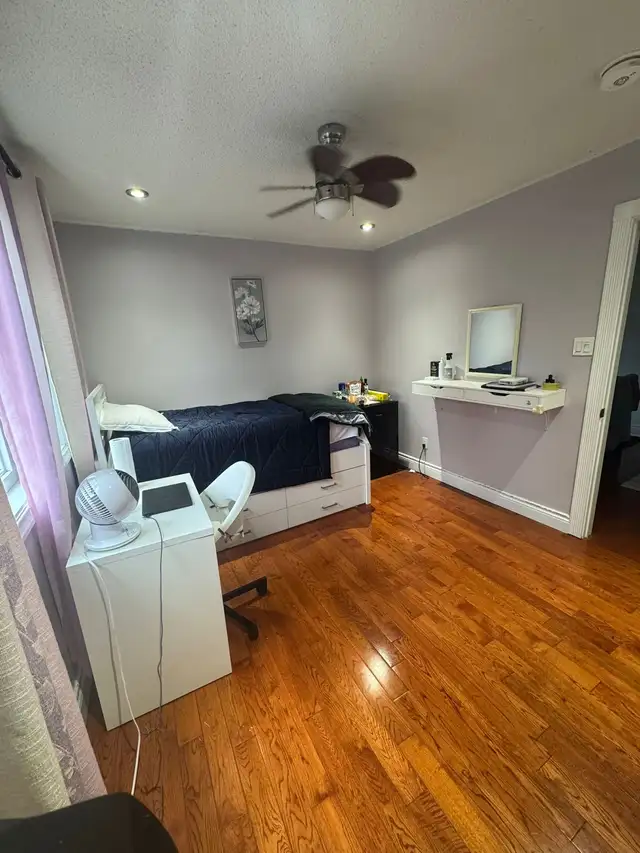 One Upstairs Bedroom - Photo 8